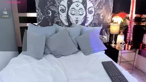Miranda  online show from June 3, 5:29 pm