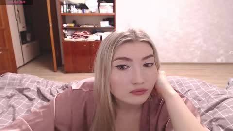 Mira online show from February 4, 3:16 pm