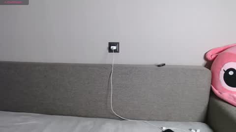 Angela online show from June 27, 9:10 pm