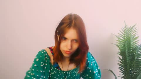 misaki_chan_ online show from April 3, 9:27 am