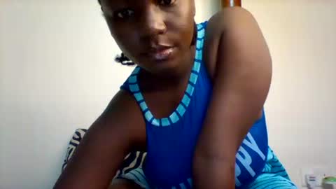 miss440 online show from September 29, 8:52 pm