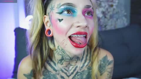 miss___angel online show from May 9, 12:55 pm