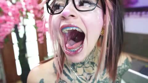 miss___angel online show from November 26, 6:48 pm