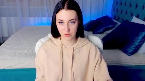 Linn online show from February 3, 3:05 pm