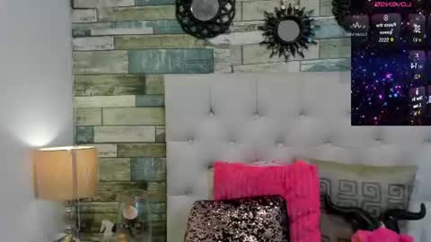 miss__star_ online show from July 1, 9:34 pm