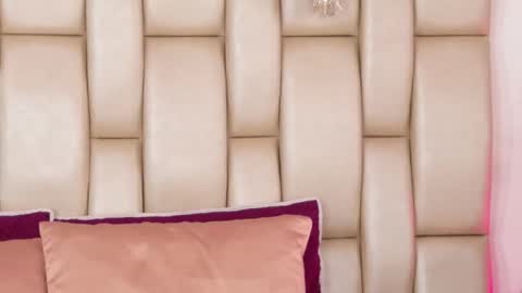 Alexa online show from November 28, 7:43 pm