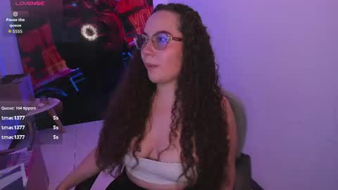 miss_alisse online show from June 15, 3:53 am