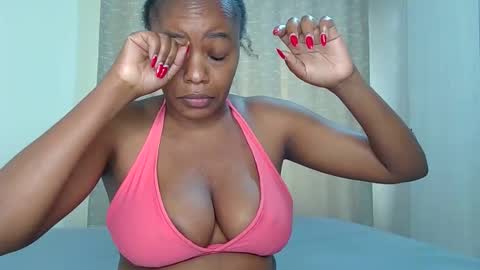 Candy online show from May 11, 12:12 pm