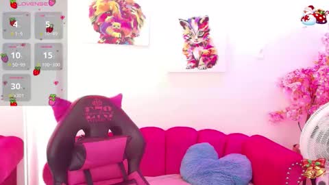 Melanie online show from November 25, 12:15 pm