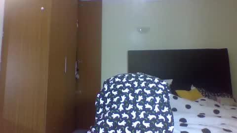 Miss Kiarrafit online show from September 19, 6:33 pm