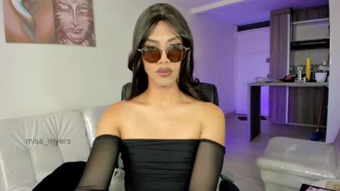 Goddess Myers  thumb up is important for me kisses  online show from November 4, 11:22 am