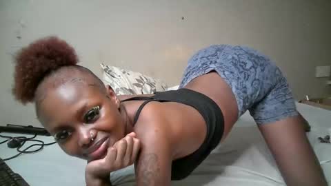 miss_pretty01 online show from April 24, 12:40 pm