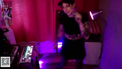 Raven online show from December 16, 8:15 pm