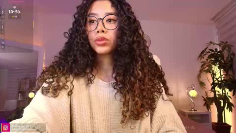 Amy Olivera online show from October 27, 1:33 pm