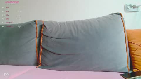 Sophy online show from September 18, 12:53 pm