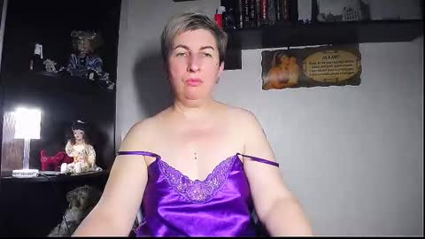 miss_tasha_kom online show from November 13, 9:23 am