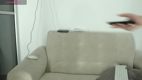 Snapshot of miss_taylor07 chatting on October 28, 2:45 am Emma online show from October 28, 2:45 am