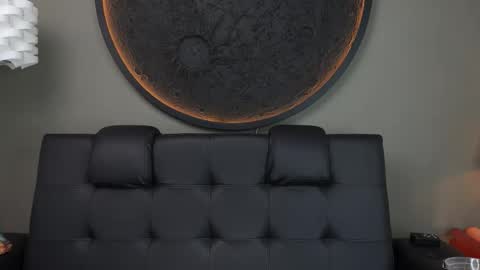 Vaiolette online show from October 6, 11:17 am