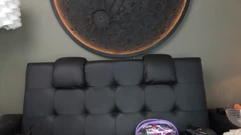 Vaiolette online show from November 7, 11:12 am