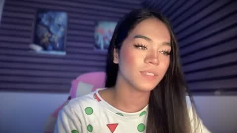 miss_veron_xoxo online show from May 11, 7:33 pm