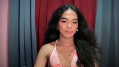 miss_veron_xoxo online show from November 12, 5:37 pm