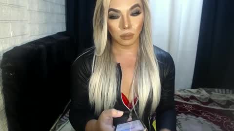 AIRA online show from December 5, 1:20 am