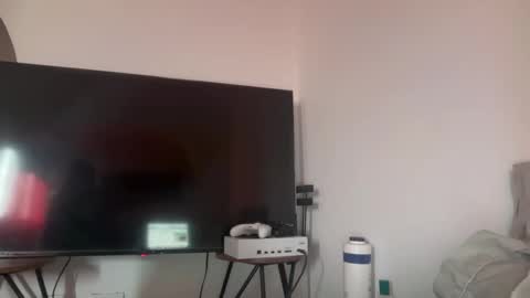 Snapshot of missameliah chatting on October 21, 12:32 pm Ameliahs online show from October 21, 12:32 pm