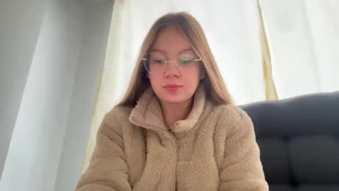 Ameliahs online show from February 16, 12:36 pm