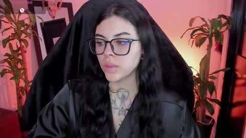 Missy Charlottte.  Hey remember to give me a thumbs up ty online show from March 14, 4:05 am