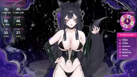 misselliefox online show from April 18, 5:59 pm