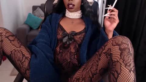 Emilie Diaz online show from February 21, 4:43 pm