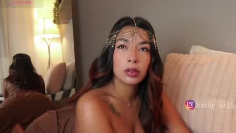 Yuliana online show from May 15, 11:18 am