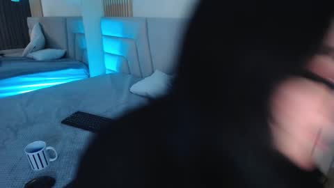 Miss Loise online show from December 5, 4:01 am