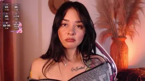 missmariana_ online show from December 5, 12:43 am