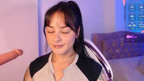 missmariana_ online show from January 7, 11:43 pm