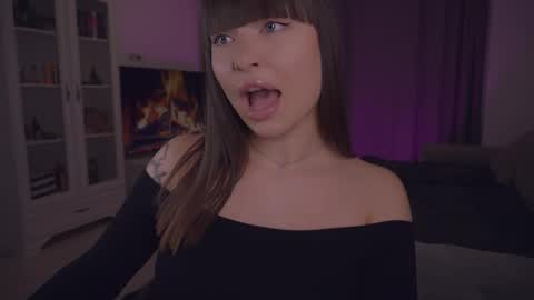 LUXXANDRA online show from February 2, 6:43 am