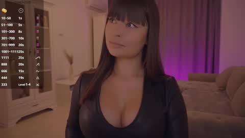 LUXXANDRA online show from November 2, 7:08 am