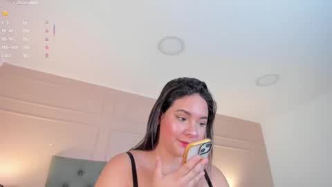 Mia  online show from March 30, 12:49 pm