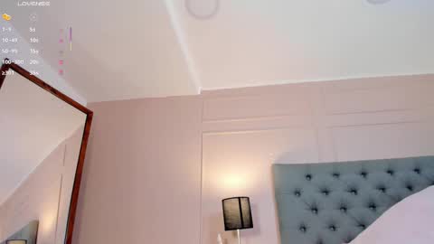 Mia  online show from March 11, 12:52 pm