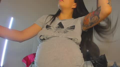 misspaulag online show from February 7, 1:47 am