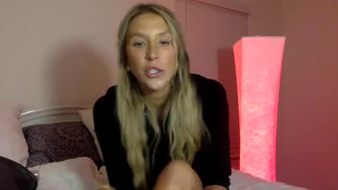 Miss Alyssa online show from July 9, 4:16 am