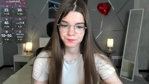 misss_evelyne online show from February 24, 1:41 am