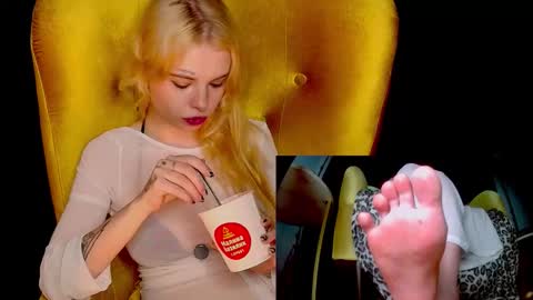 Misss Lola Angel online show from October 8, 3:07 pm