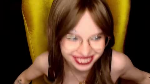 Misss Lola Angel online show from October 11, 3:05 pm