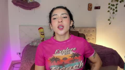  Natalie Texass indepedent model online show from May 4, 1:12 am
