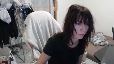 missthon online show from September 25, 11:17 am