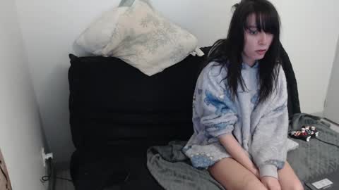 missthon online show from March 12, 10:16 am