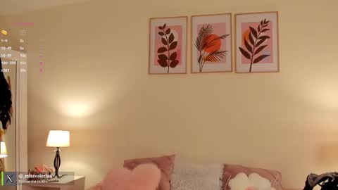 Valeria Davila online show from February 3, 1:04 pm