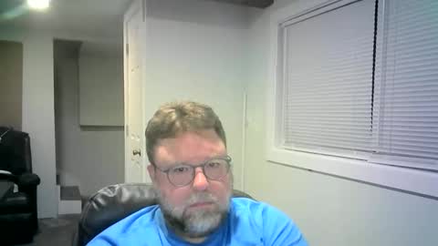 Mr. Happy online show from May 24, 6:31 am