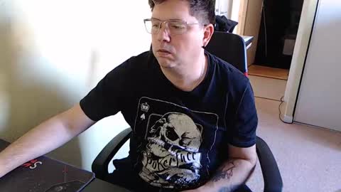 Snapshot of mistercoeur1 chatting on February 2, 3:49 pm mistercoeur online show from February 2, 3:49 pm